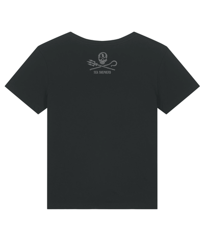 Stay Close Manta Ray Women's T-shirt